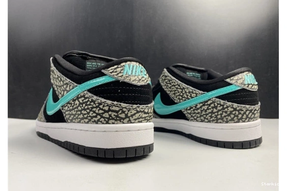 DUNK BQ6817-009 SB LOW PRO"ELEPHANT" NIKE 0212